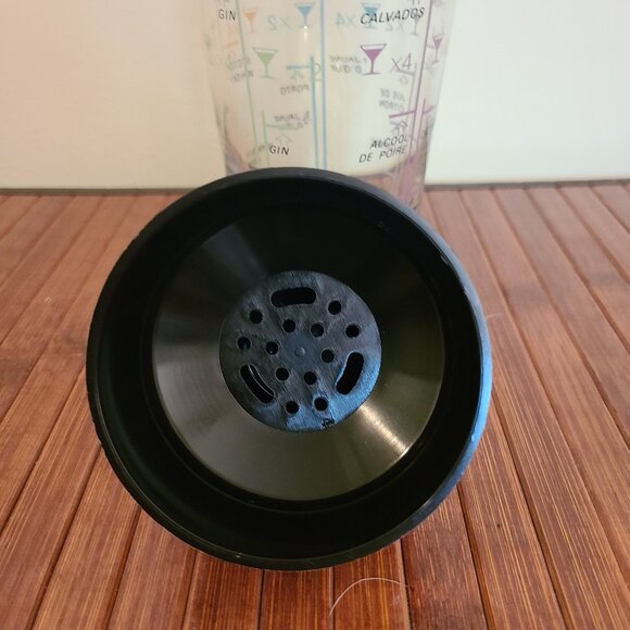 Vintage Arcoroc Recipe Cocktail Shaker & Cocktail Strainer - Picture 8 of 8